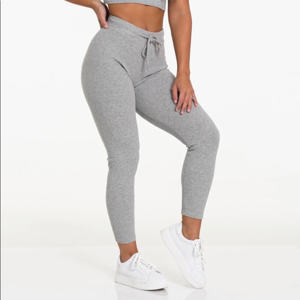 NWT NVGTN s M grey lazy day lounge bottoms